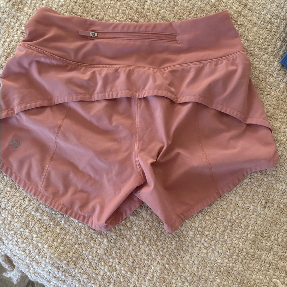 Lululemon Speed up short
